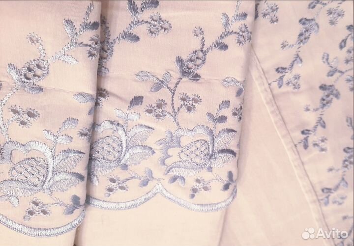 Постельное белье хлопок-с шитьем. Скатерти