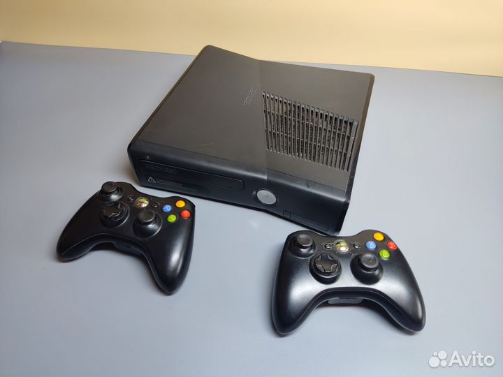 Прошитый Xbox 360 250Gb+2 джоя+47 игр