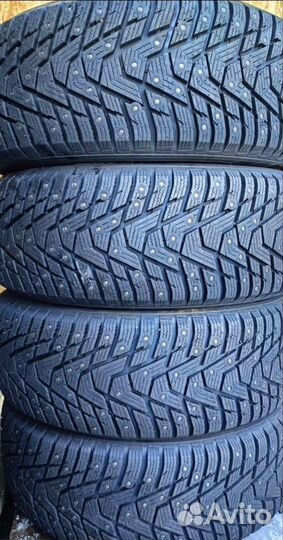 Hankook Winter i'Pike X W429A 275/55 R20 117T