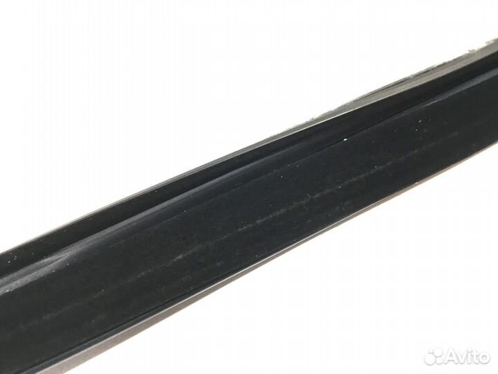 Уплотнитель задний правый BMW 5 E60