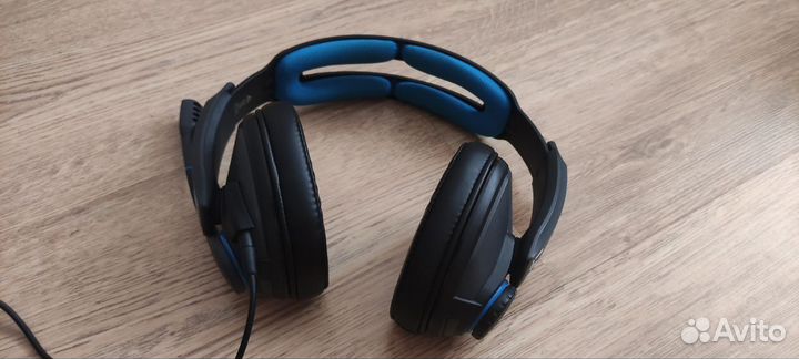 Наушники Sennheiser GSP 300