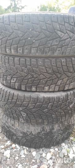 Dunlop SP Winter Ice 02 205/60 R16