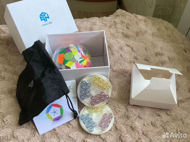 Кубик Рубика GAN Megaminx