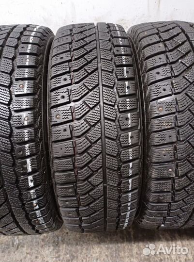 Viatti Brina Nordico V-522 185/60 R15 98W