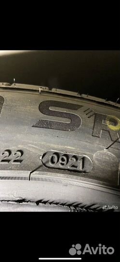 Rotalla RU01 245/45 R18 100W