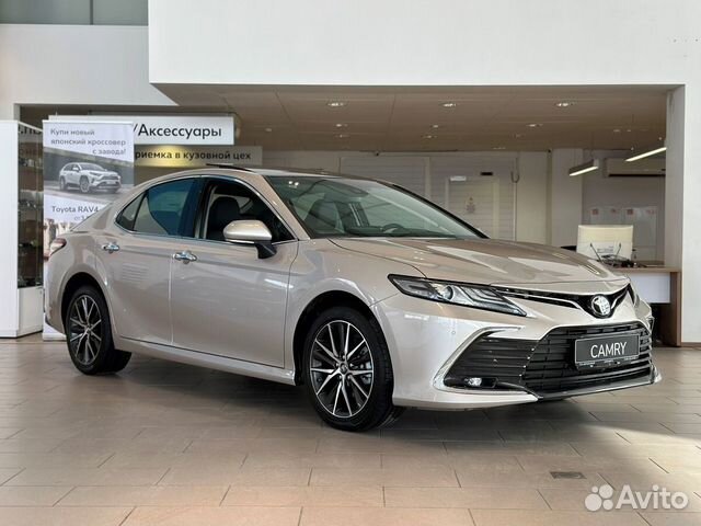 Toyota Camry 2.5 AT, 2023