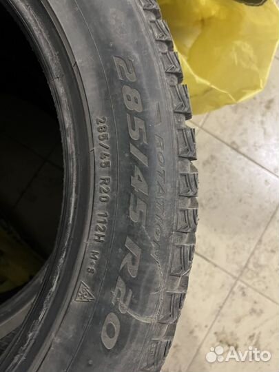 Pirelli Scorpion Ice Zero 2 285/45 R20