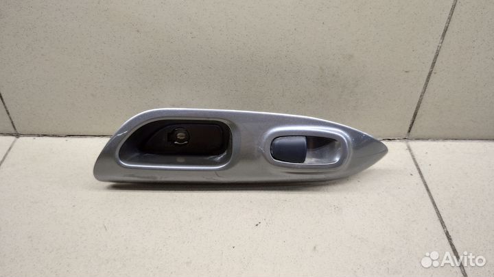 Накладка блока управления стеклоподъемниками Juke