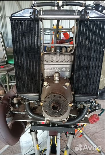 Продам двигатель Rotax 582