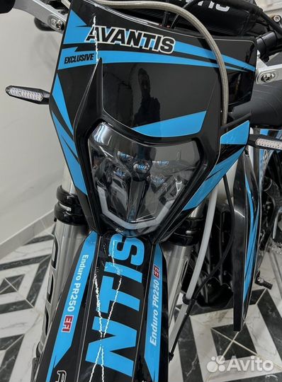 Мотоцикл Авантис Эндуро 250 про эфи эксклюзив новый KTM