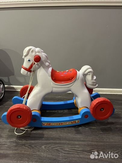 Лошадь качалка-каталка