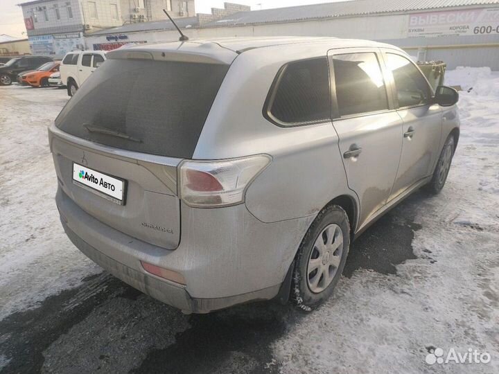 Mitsubishi Outlander 2.0 CVT, 2013, 168 516 км