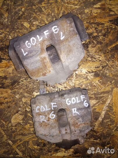 Суппорт тормозной передний Volkswagen Golf 6 mk6