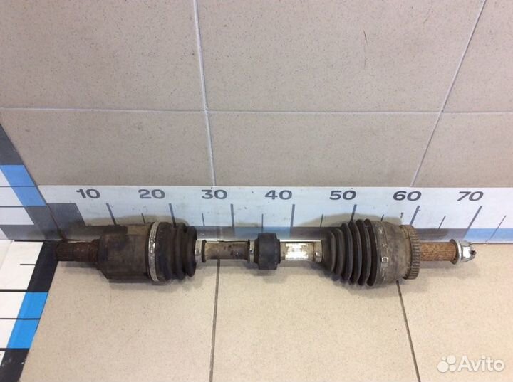 Полуось передняя левый Kia Sorento XM 2009-2020