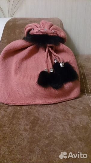 Головные уборы в ассортименте