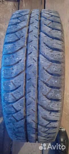 Зимние колеса 4штуки bridgestone ice cruiser 7000