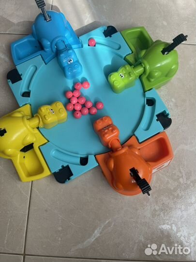 Игрушка бегемот