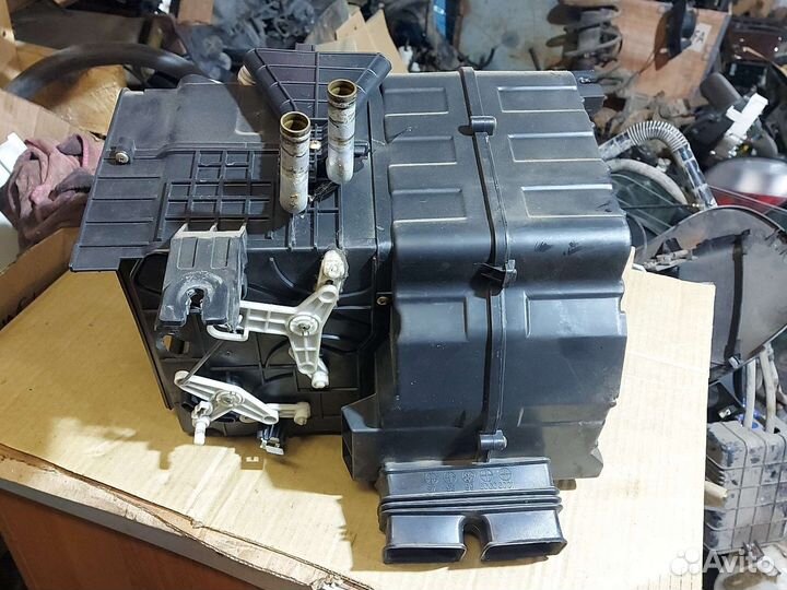 Корпус отопителя с радиатором Kia Shuma 2