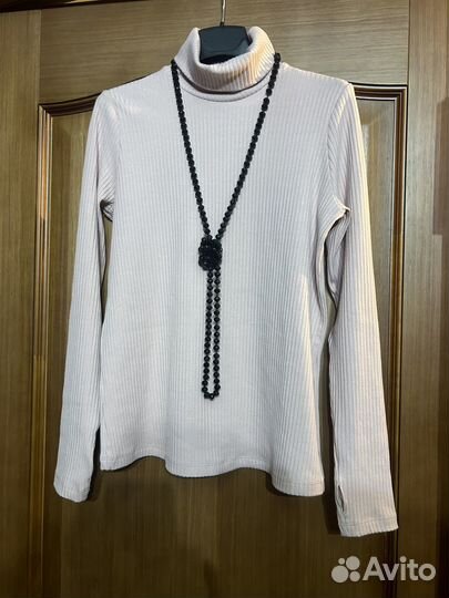 Водолазки 46 размер.сalissa и Befree