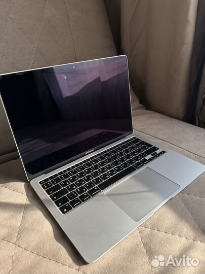 Apple MacBook Air 13 m1