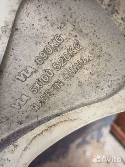 Колесо Hankook 215/60/17