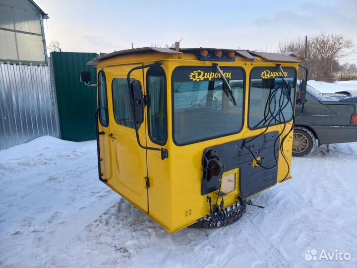 Кабина на трактор К 700