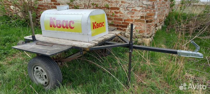 Прицеп-бочка для кваса или воды