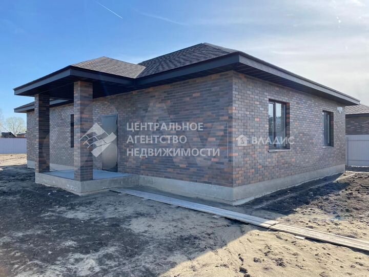 Дом 109 м² на участке 9 сот.