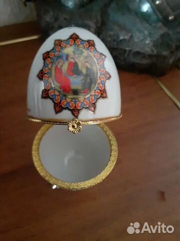 Яйцо шкатулка