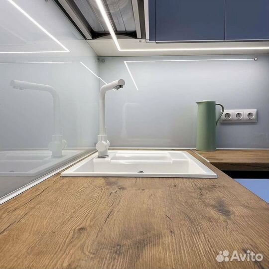 Угловая кухня на заказ. Фабрика в Новопушкино