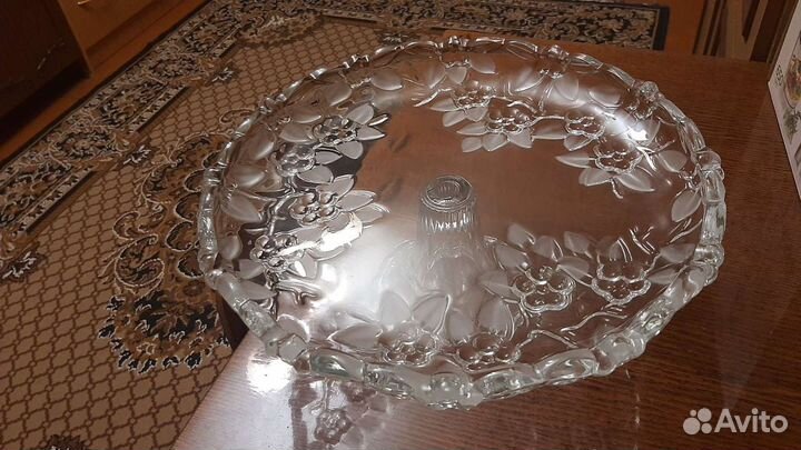 Новая большая ваза на ножке диаметр 31см