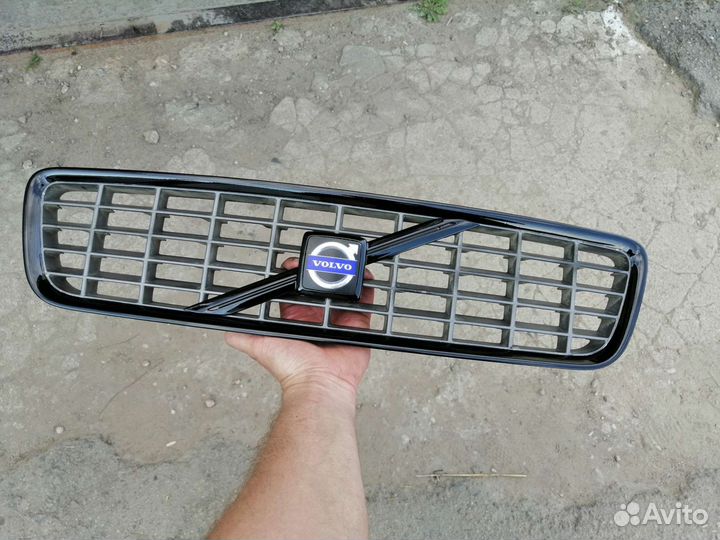 Решотка радиатора volvo s80