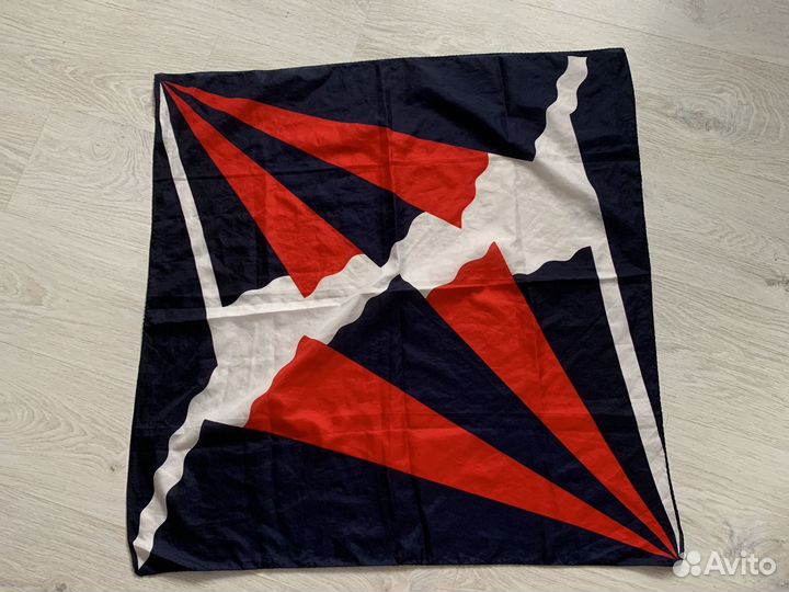 Платок женский абстаркция 80х78 см