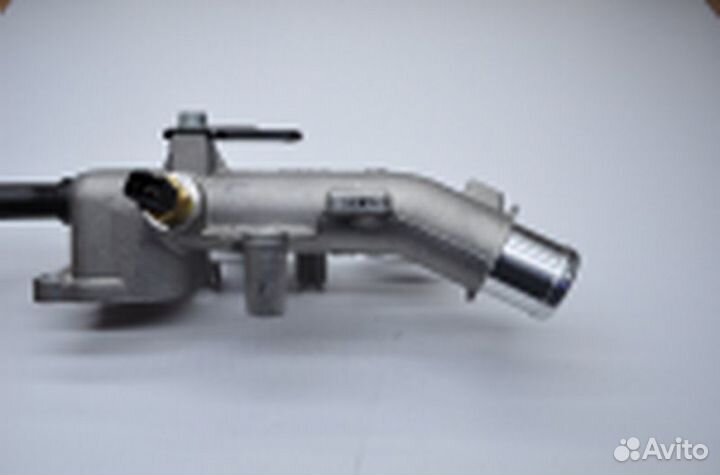 Б/У Корпус термостата Kia-Hyundai 256002CTA0