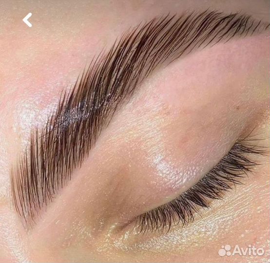 Маникюр, окрашивание/ламинирование бровей