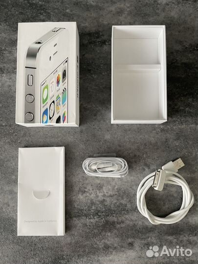 iPhone 4S, 8 ГБ