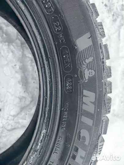 Michelin X-Ice North 4 205/55 R16 94T