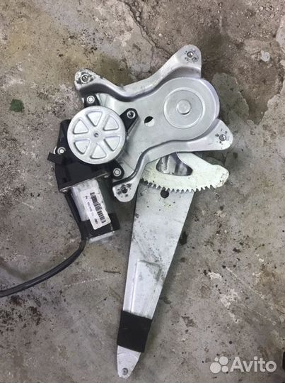 Стеклоподъемник правый передний chery tiggo t 11