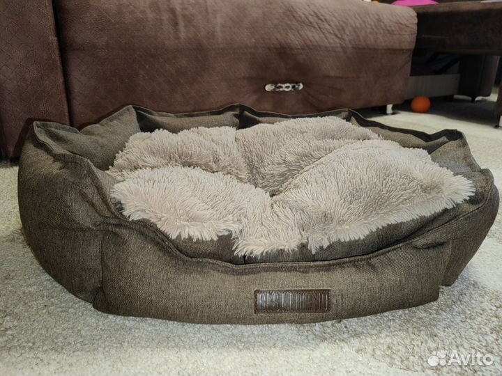 Лежанка для собак и кошек