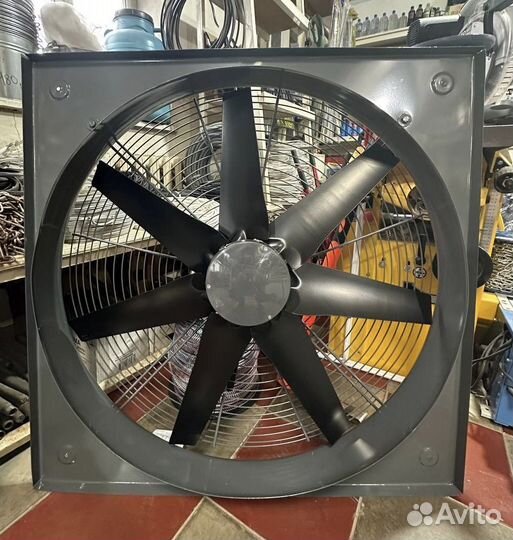Вентилятор вытяжной 14000 куб/ч