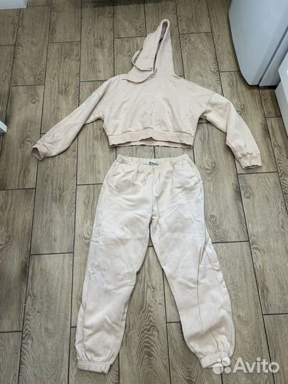 Спортивный костюм женский