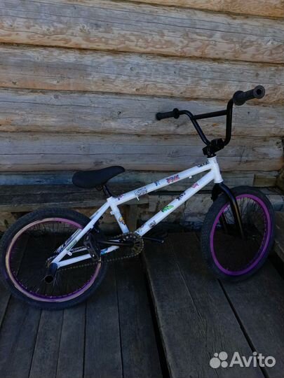 Трюковой велосипед bmx