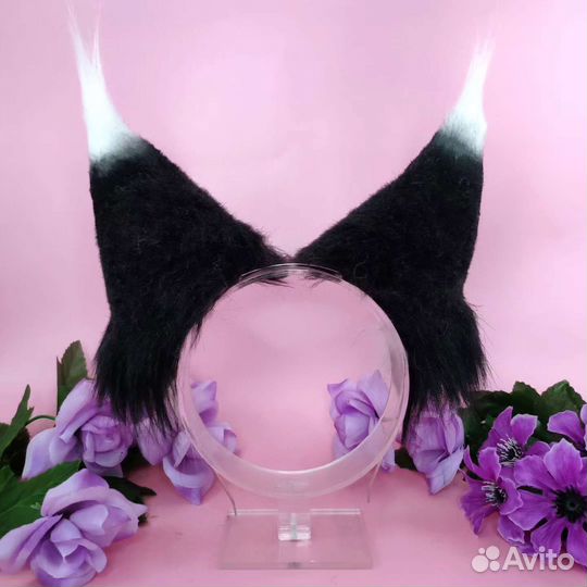 Ушки чёрного мейн куна / рыси на ободке