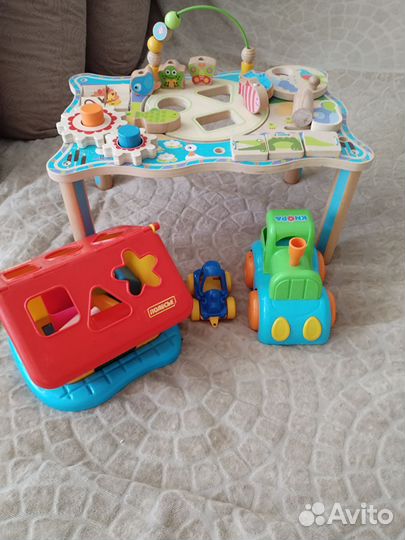 Развивающие игрушки