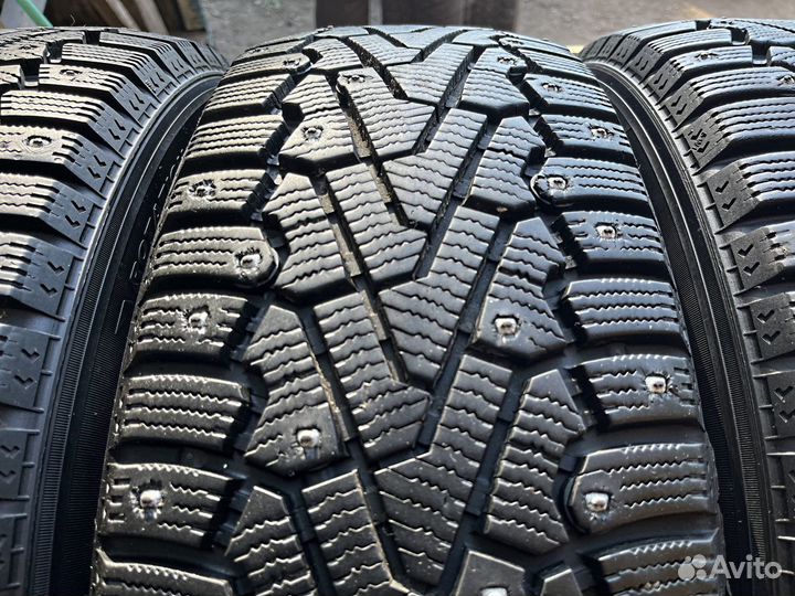 Pirelli Winter Ice Zero 215/65 R17 103T