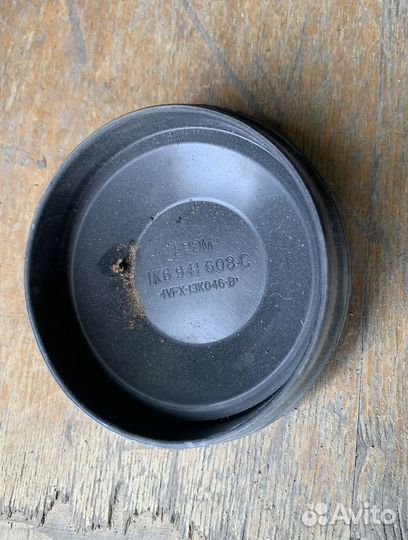 Крышка фары Ford Focus 2