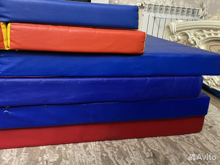 Мат гимнастический, спортивный, складной