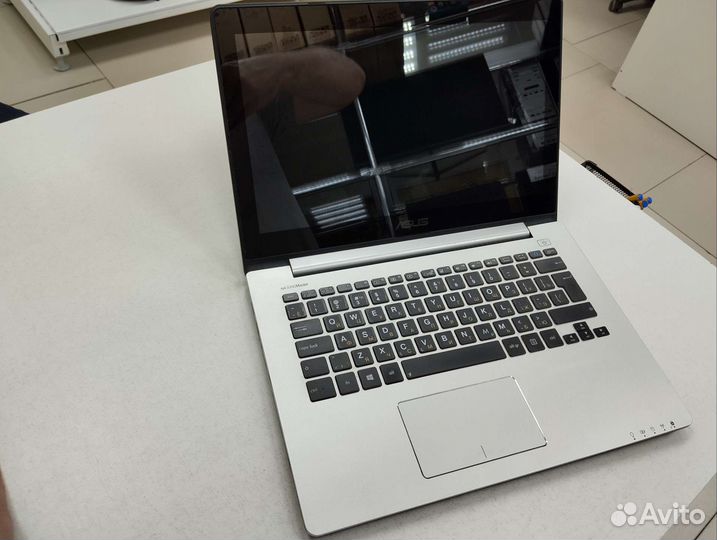 Ноутбук asus 