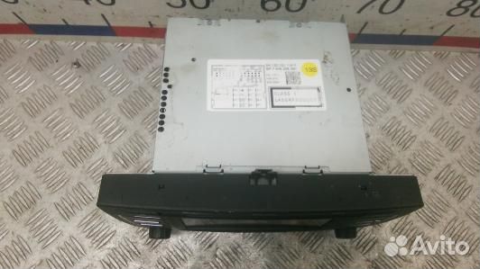 Магнитола skoda octavia A5 (UEA04I401)