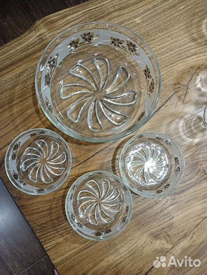 Набор столовой посуды - Салатники